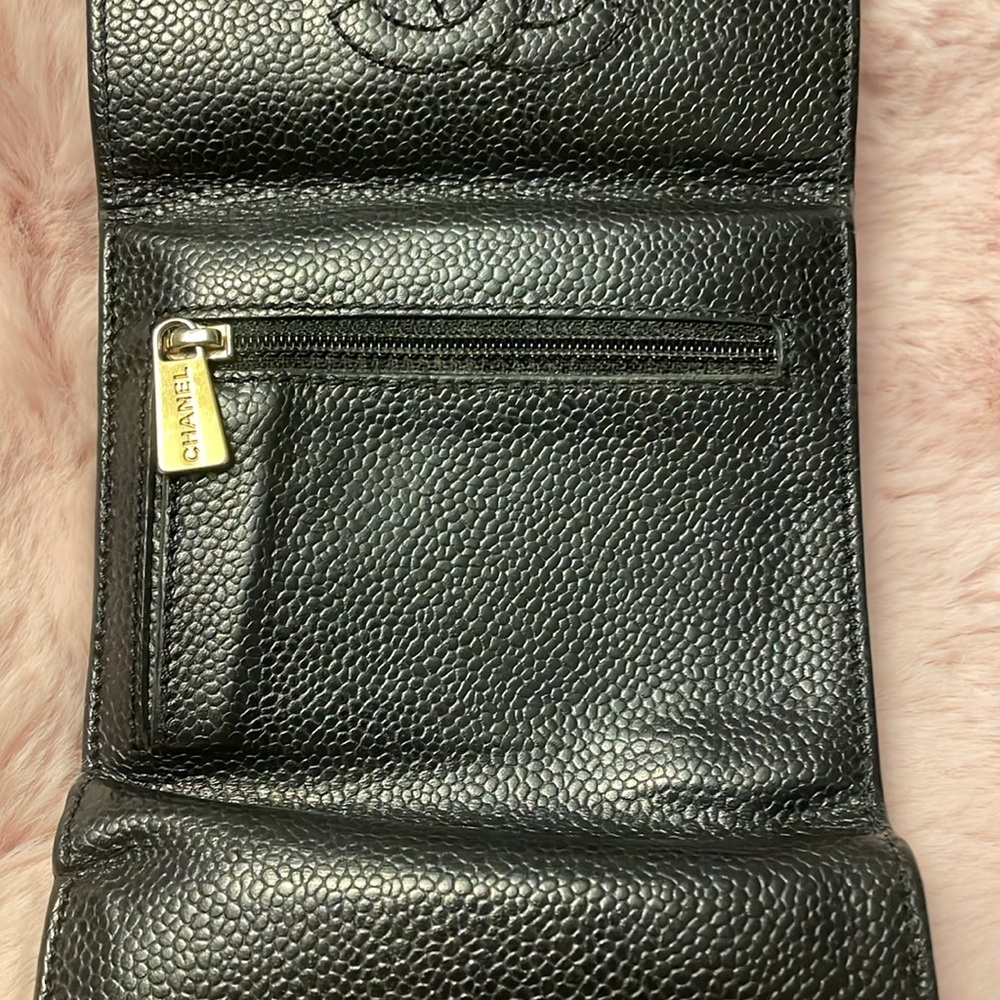 Black caviar compact Chanel wallet - Picture 5 of 8